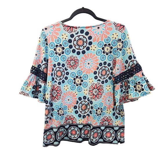 Crown & Ivy Women's M Blue Floral Bell Sleeve Pullover Knit Top - Picture 3 of 8